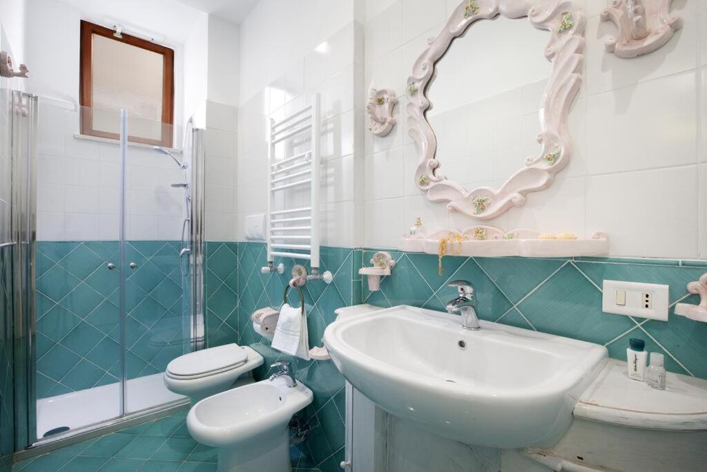 Super Attico Vista Mare Con Piscina Appartement Sorrento Buitenkant foto