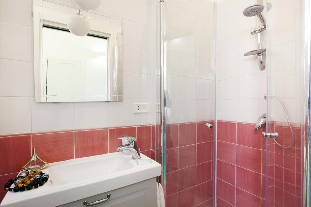 Super Attico Vista Mare Con Piscina Appartement Sorrento Buitenkant foto